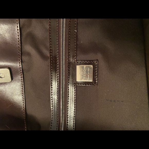 Meet your Posher, Adriana - Picture 7 of 8